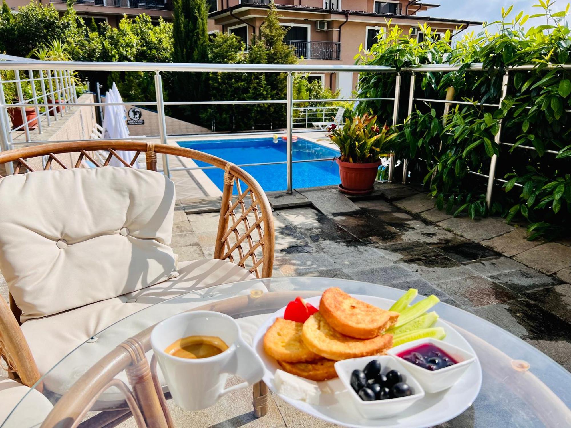 Ardovel Park Hotel Velingrad Bagian luar foto